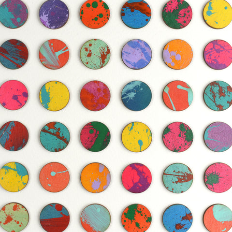 SPLASH ONE HUNDRED PAINTED DOTS