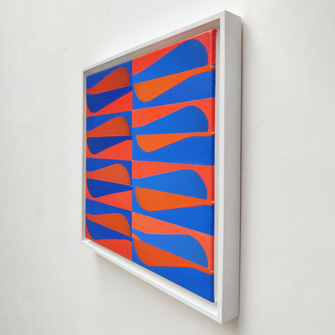 Colour-Theory-side-view-for-web-(red-and-blue)