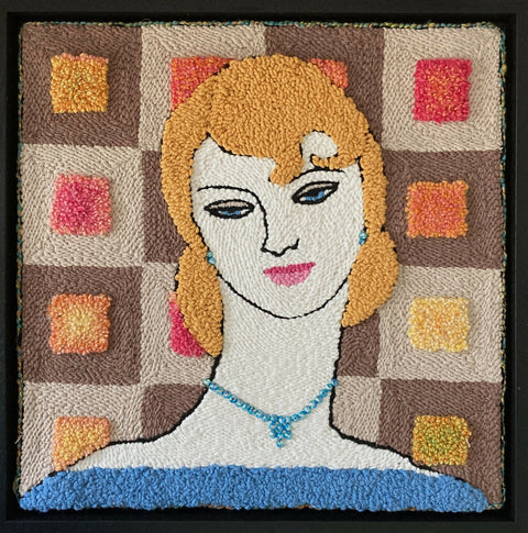 MariaRogers-Sapphire-tufted-30x30cm