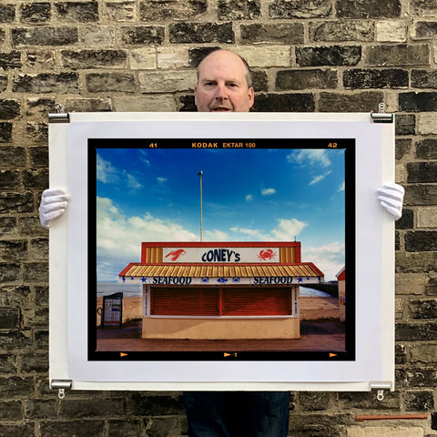 Richard_Heeps_holding_Coneys_Print