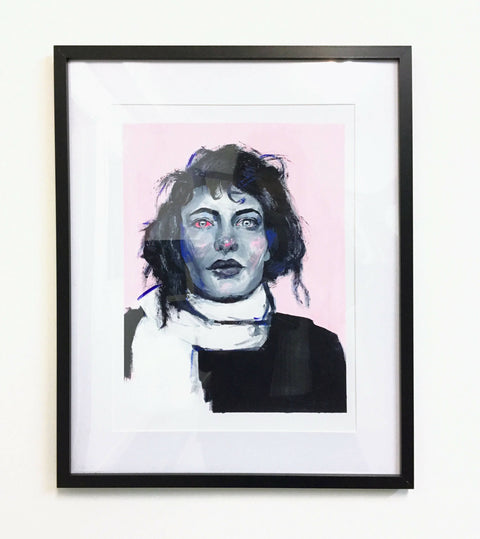 Mujer with red eye