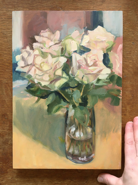 oil painting of a vase of roses by British artist Sheri Gee